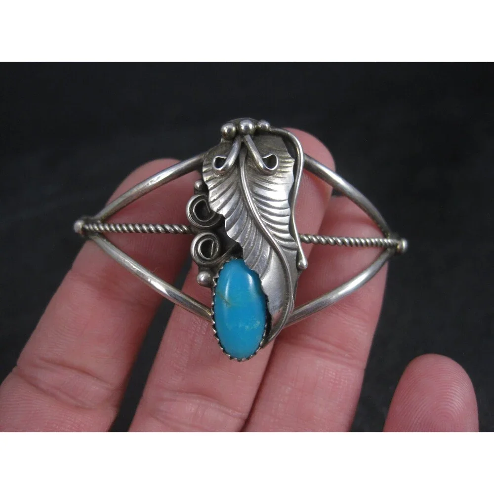 Vintage Native American Turquoise Cuff Bracelet 5.75 Inches